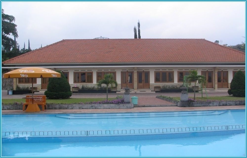 Hotel Selecta Batu  Exterior photo